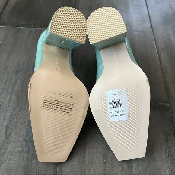 Gabrielle Union Niketa Vegan Leather Square Toe Pumps - Size 6 - Picture 11 of 14